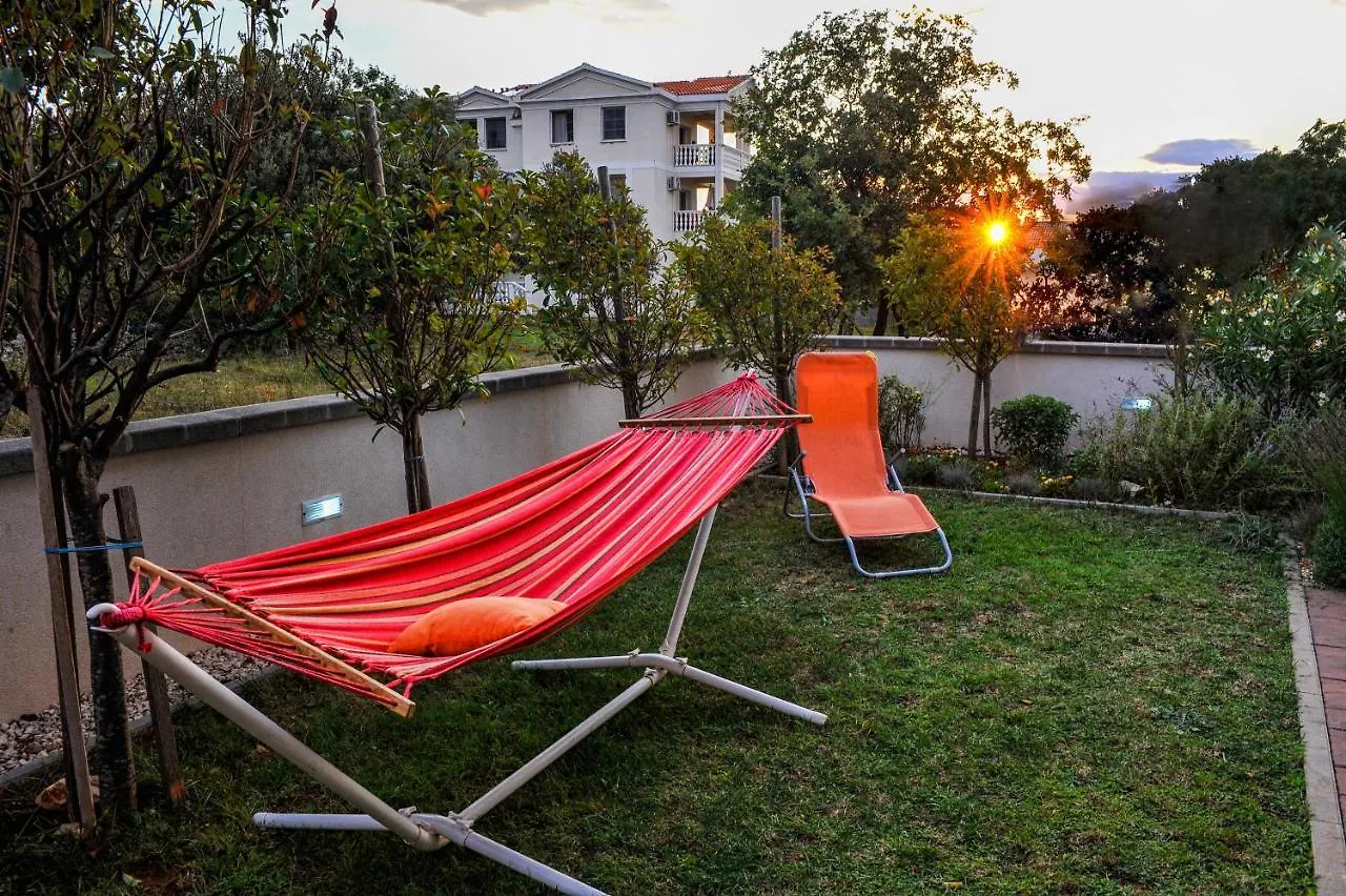 Apartment Secret Garden 2 Затон Хорватия
