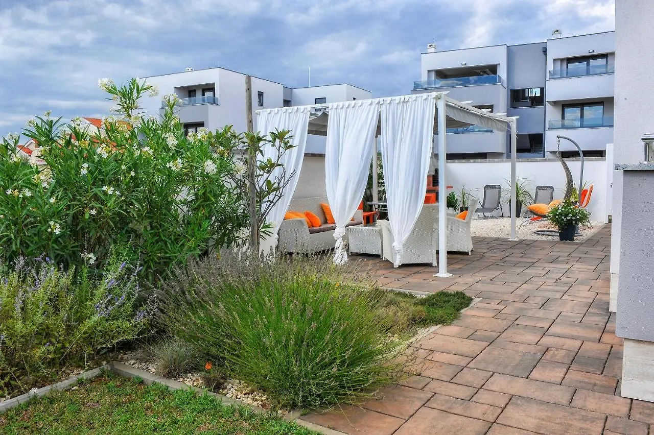 Apartment Secret Garden 2 Затон